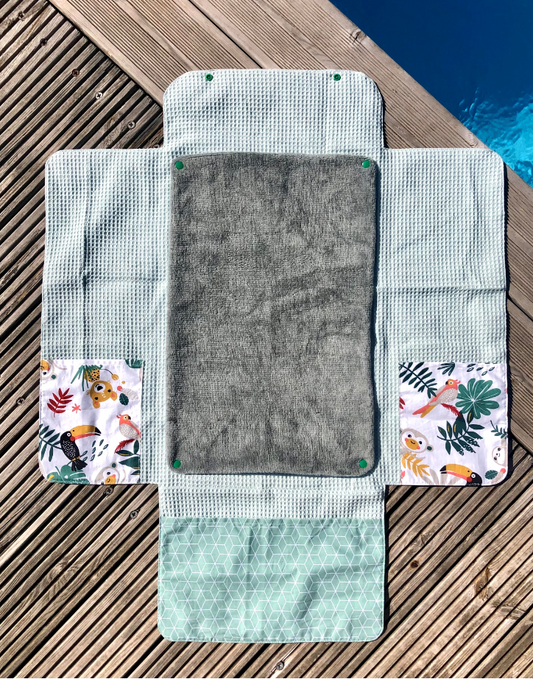 Tapis à langer nomade - Coloris Jungle/Vert d'eau